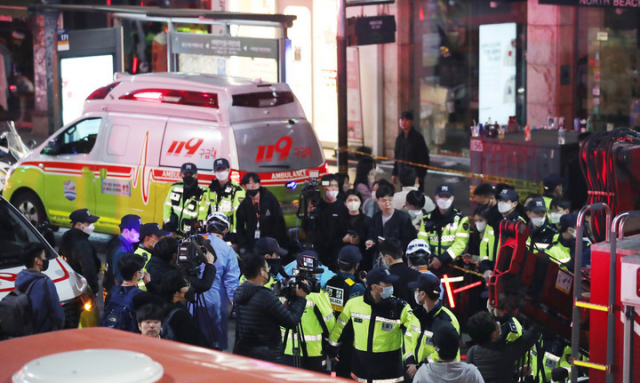 인도, 사상 최악 열차 참사… 이태원 참사> 서울 한복판서 256명 사상… ‘세월호’ 이후 최악 참사 – 전남일보” style=”width:100%” title=”이태원 참사> 서울 한복판서 256명 사상… ‘세월호’ 이후 최악 참사 – 전남일보” loading=”lazy”><figcaption>이태원 참사> 서울 한복판서 256명 사상… ‘세월호’ 이후 최악 참사 – 전남일보</figcaption></figure>
<figure><img decoding=